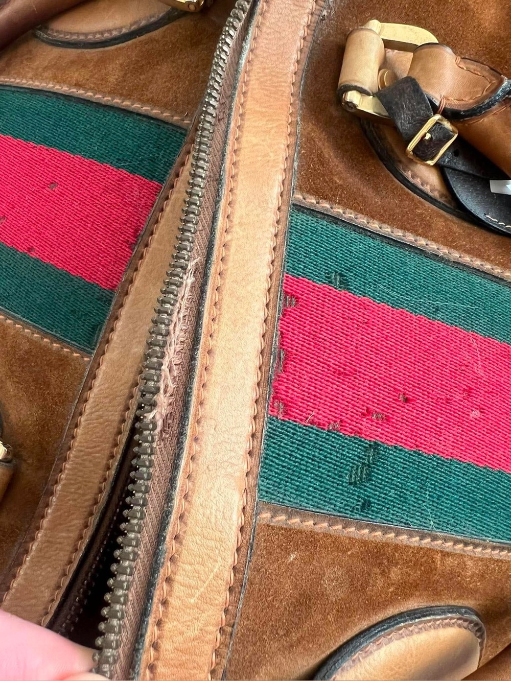Vintage Gucci Suede Duffle Bag - Picture 9 of 9